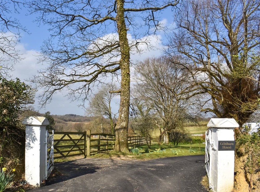 Driveway at Lavender Cottage in Inwardleigh, near Okehampton, Devon