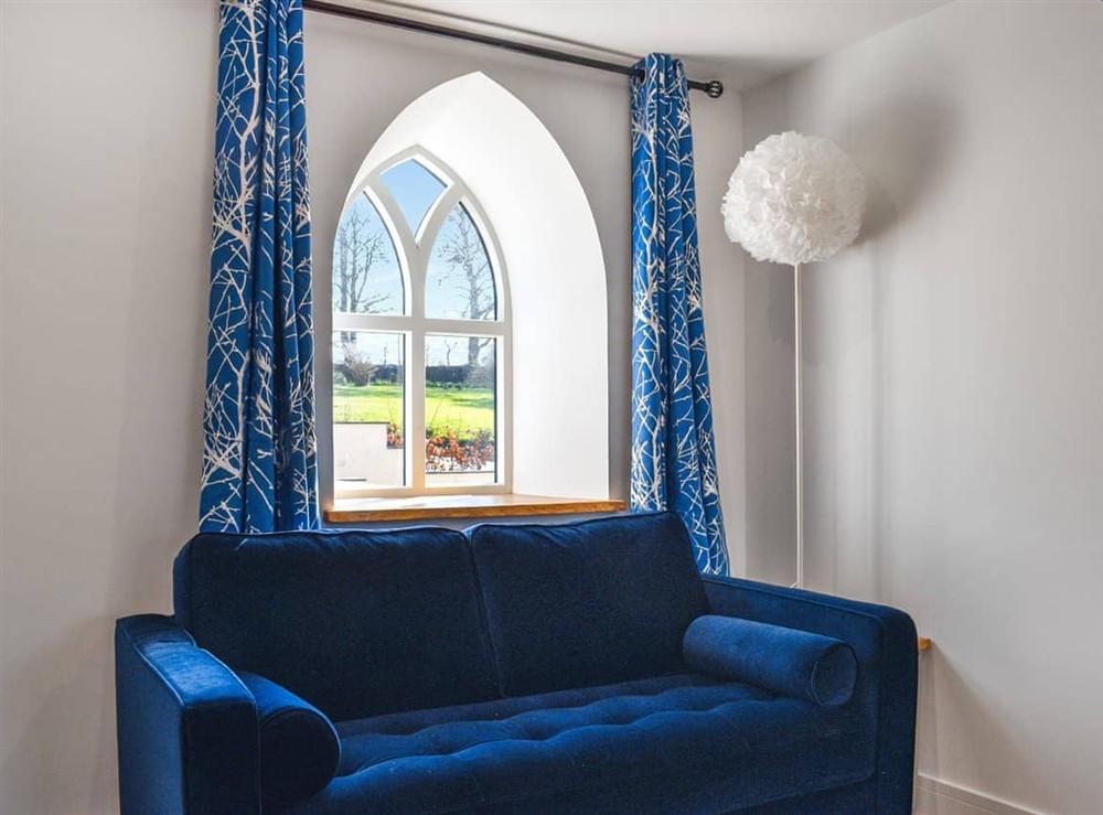 Living area at Lavender Cottage in Inwardleigh, near Okehampton, Devon