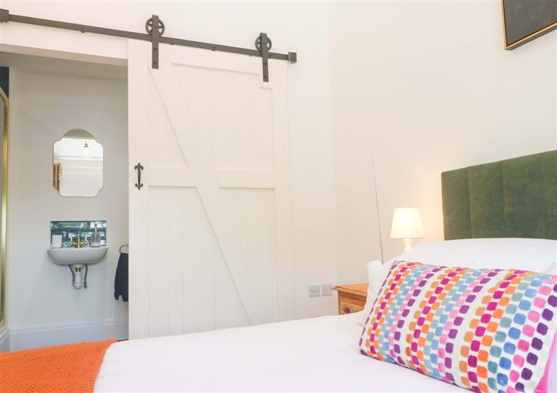A bedroom in Lavender Cottage (photo 2) at Lavender Cottage, Lower Porkellis near Helston