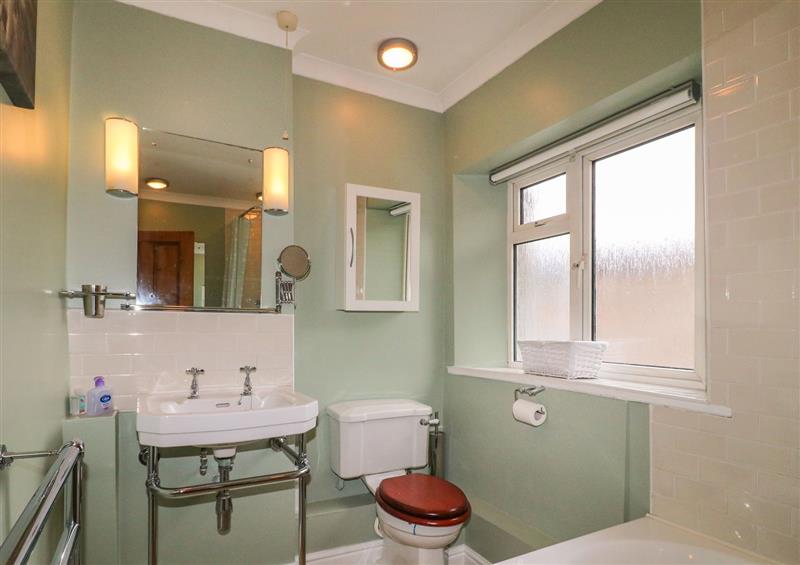 Bathroom at Lavender Cottage, Milford near Duffield