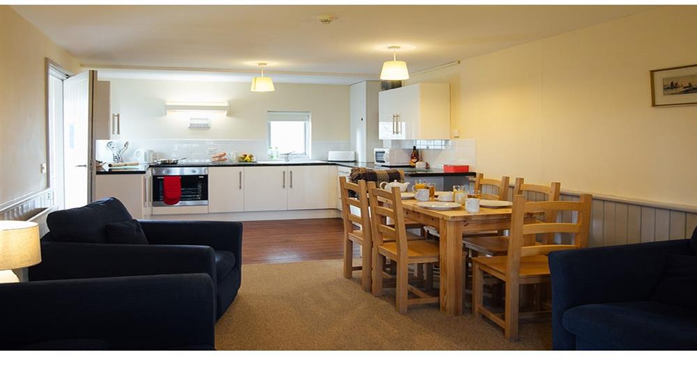 The kitchen,sitting and dining area at Lavender Cottage in Pembroke, Pembrokeshire