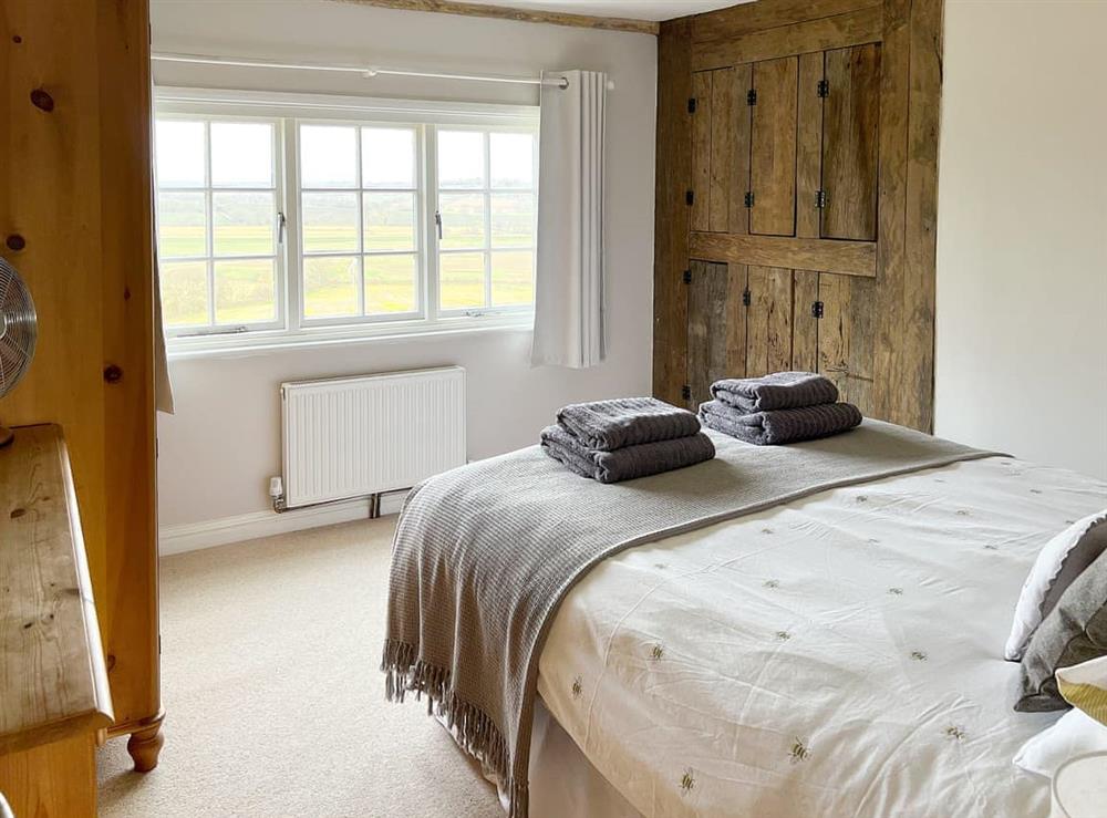 Double bedroom (photo 4) at Lavender House in Ewhurst Green, near Robertsbridge, East Sussex