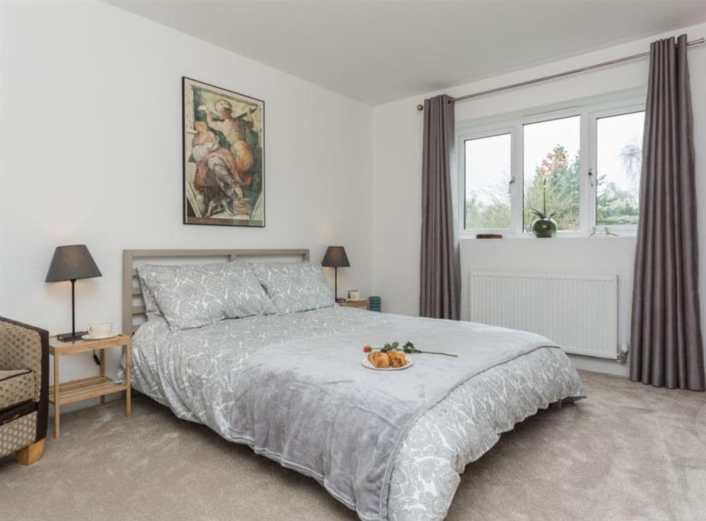 Double bedroom (photo 4) at Lavender Lea in Henley-in-Arden, Warwickshire