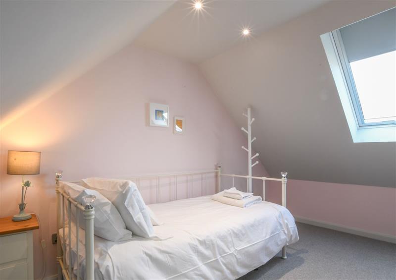 A bedroom in Lavvande, Walberswick (photo 3) at Lavvande, Walberswick, Walberswick