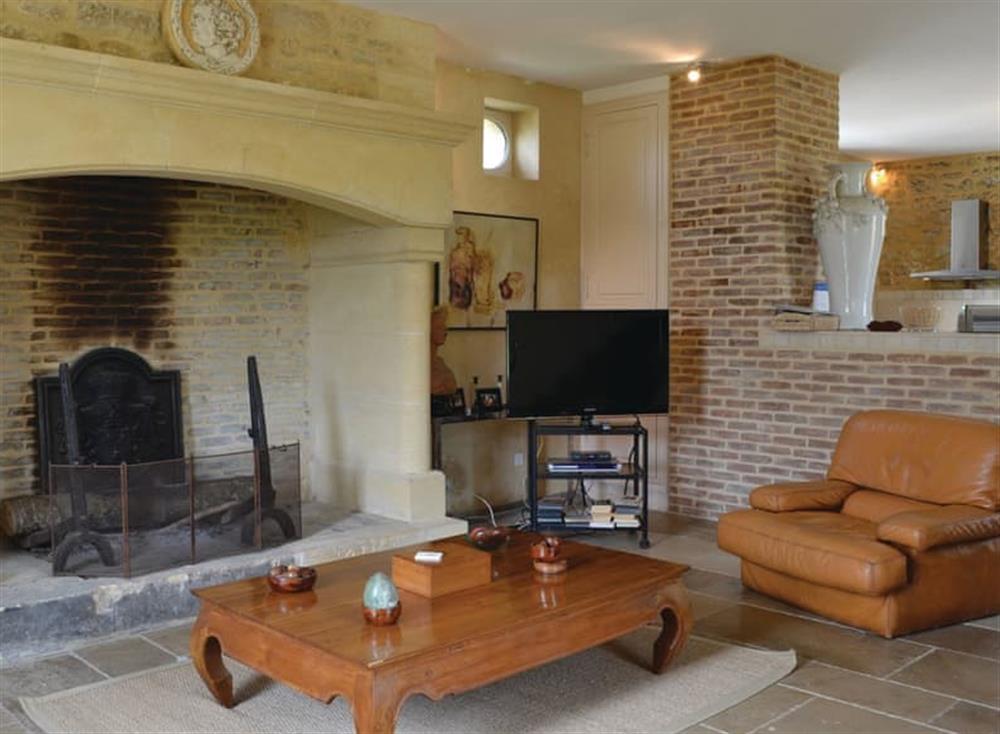 Living area (photo 3) at Le Brat in Domme, near Sarlat, Dordogne, France