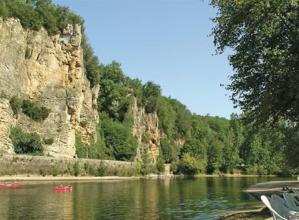 Surrounding area (photo 3) at Le Brat in Domme, near Sarlat, Dordogne, France