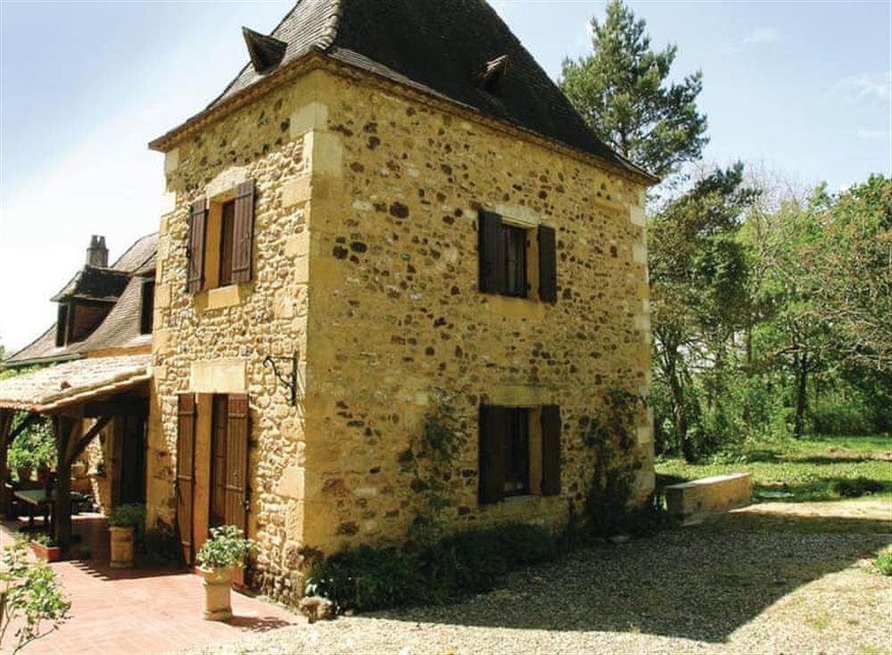 Exterior (photo 6) at Le Castagnol in Lolme, Dordogne , France