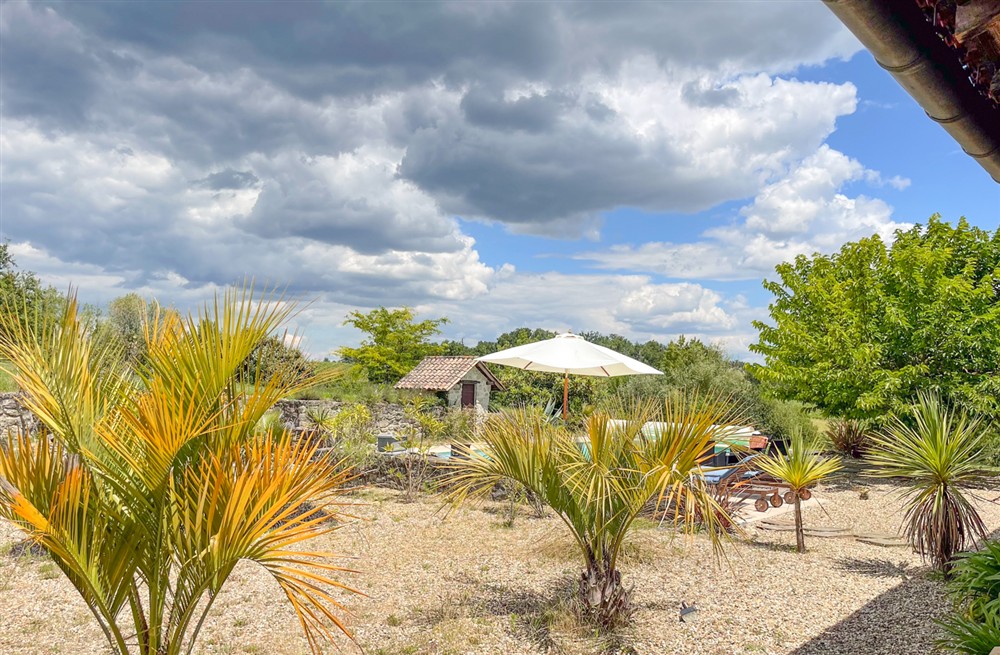 Le Domaine Des Vignes