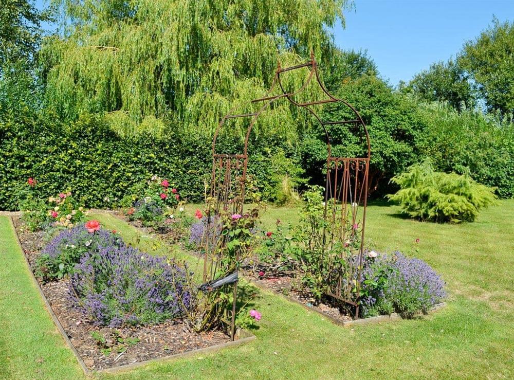 Garden and grounds at Le Jardin in Tarlton, Cirencester, Glos., Gloucestershire