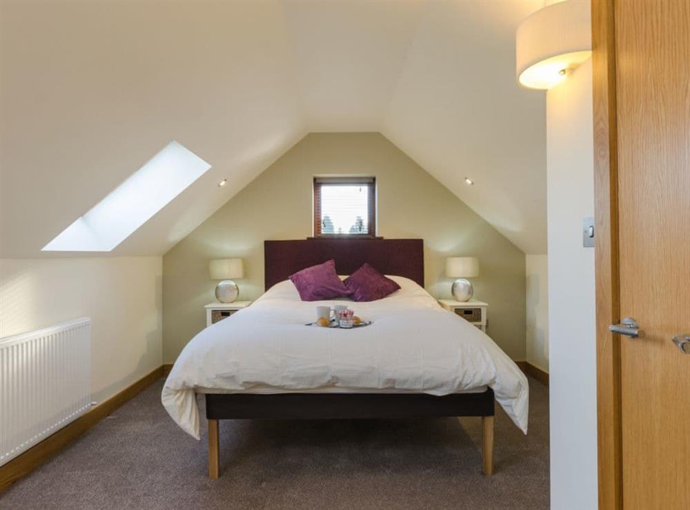 Double bedroom at Tawny Cottage, 