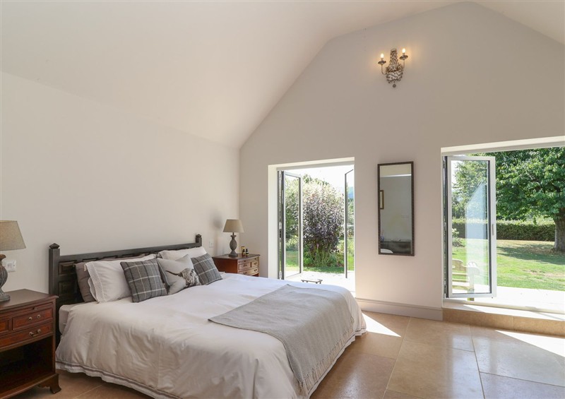 Bedroom (photo 2) at Leafield Cottage, Brockworth
