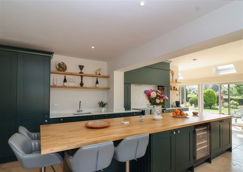 Kitchen (photo 2) at Leafield Cottage, Brockworth