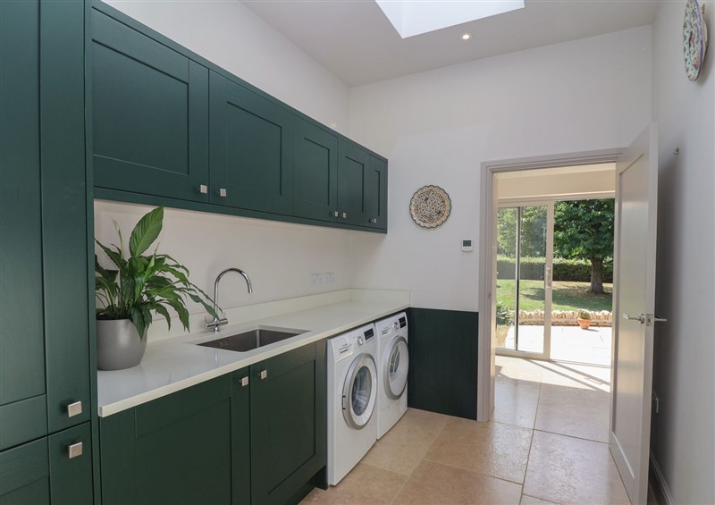 The kitchen at Leafield Cottage, Brockworth