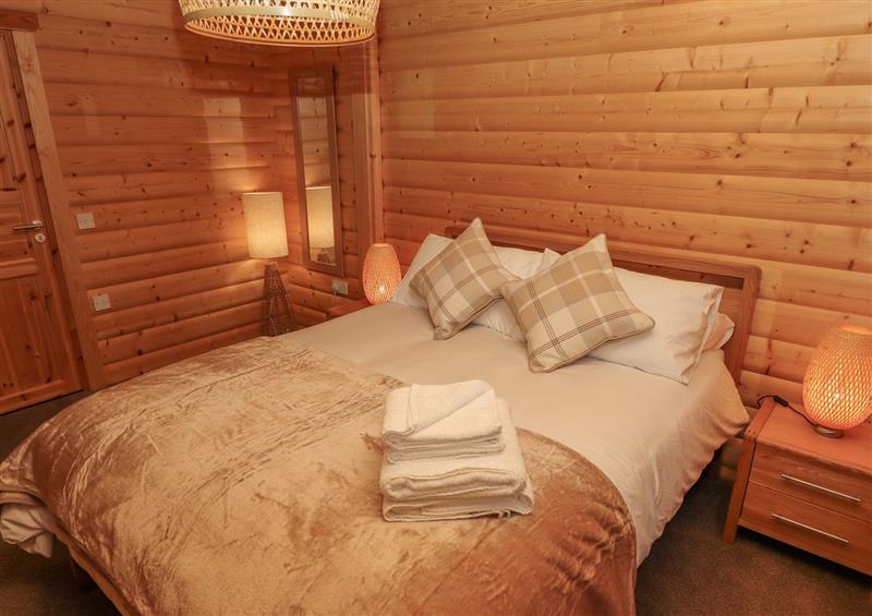 One of the bedrooms at Leafy Hollow Lodge, Louth