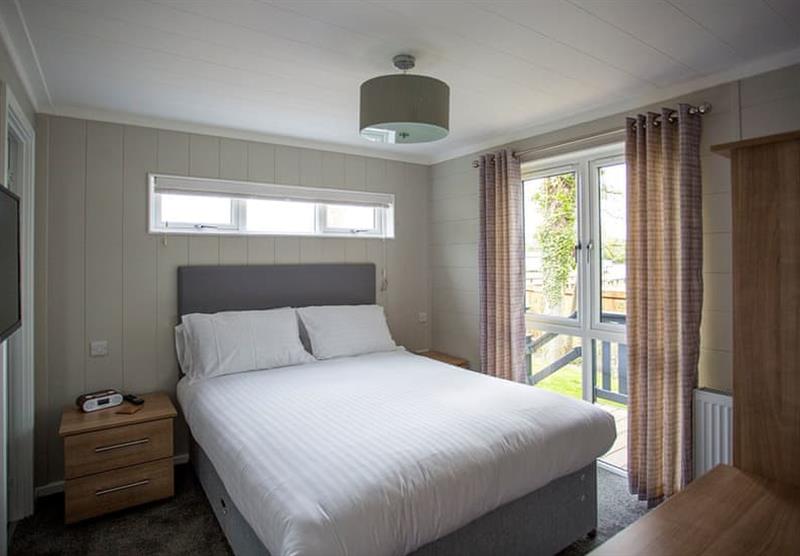 The double bedroom in The Country at Lee Valley in Dobbs Weir, near Broxbourne
