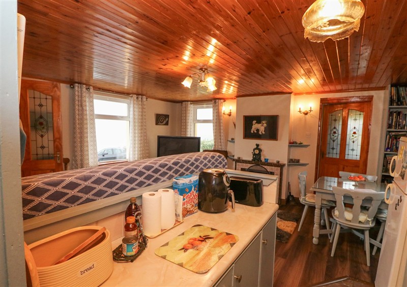 Kitchen at Lehanmore House, Loughane More near Allihies