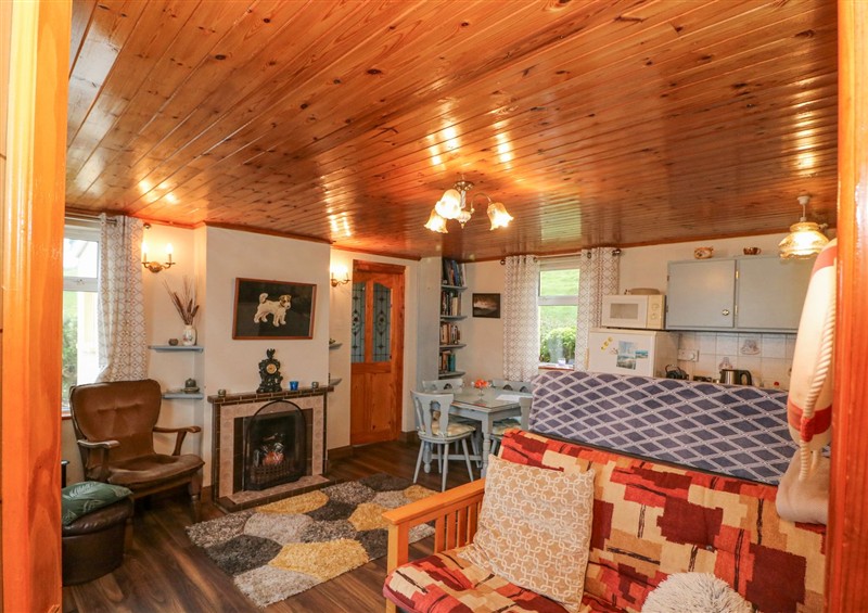 This is Lehanmore House at Lehanmore House, Loughane More near Allihies