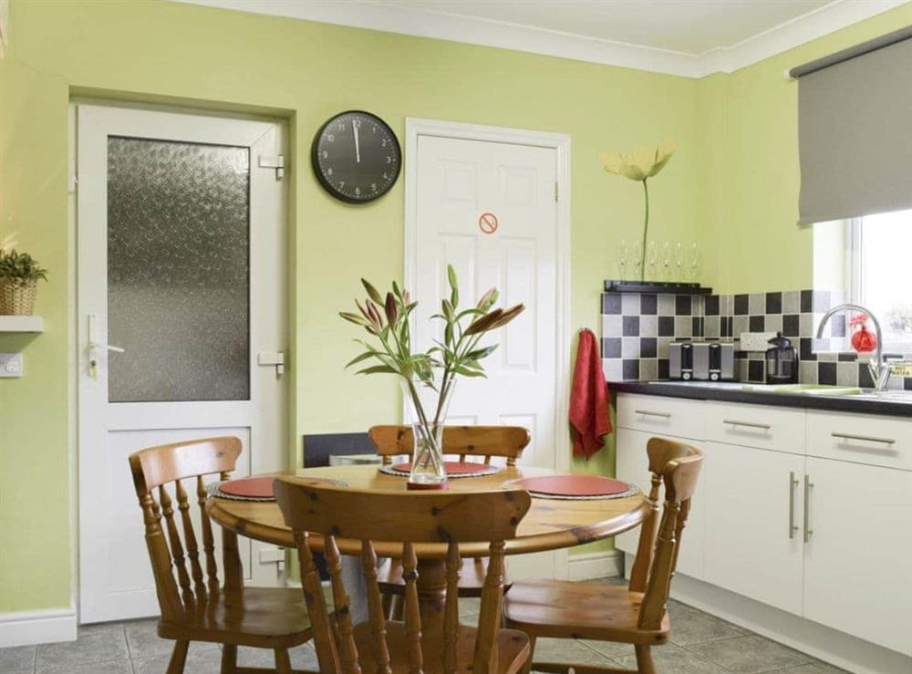Spacious dining area within kitchen at Lenas Lodge in Camer’s Green, Berrow, near Malvern, Worcestershire