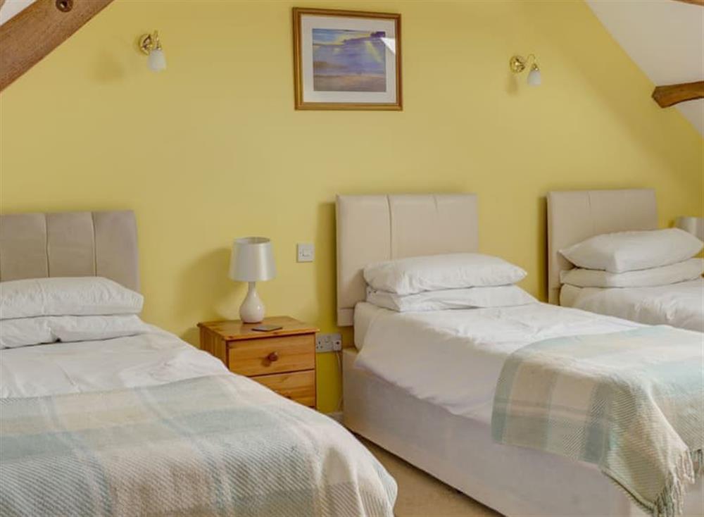 Twin bedroom at Leonard Barn in Nr Stroud, Gloucestershire