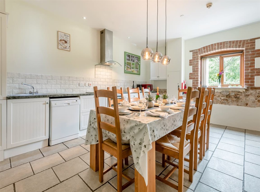 Kitchen/diner (photo 2) at Leopold in Blandford Forum, Dorset