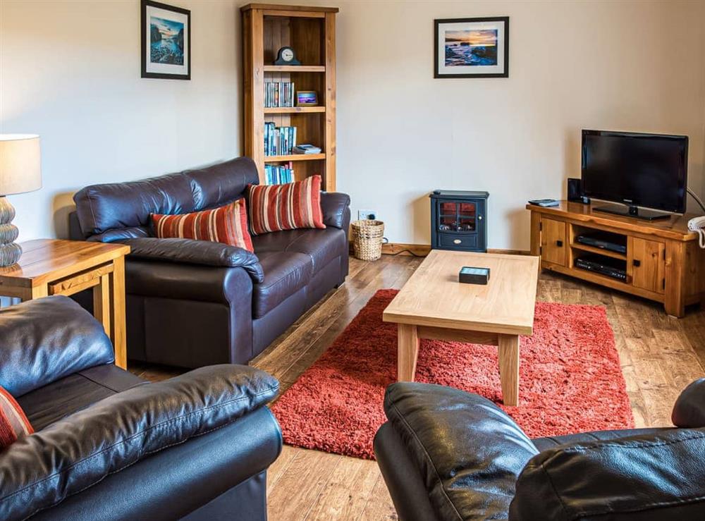 Living room at Lephin Cottage in Portree, Isle Of Skye