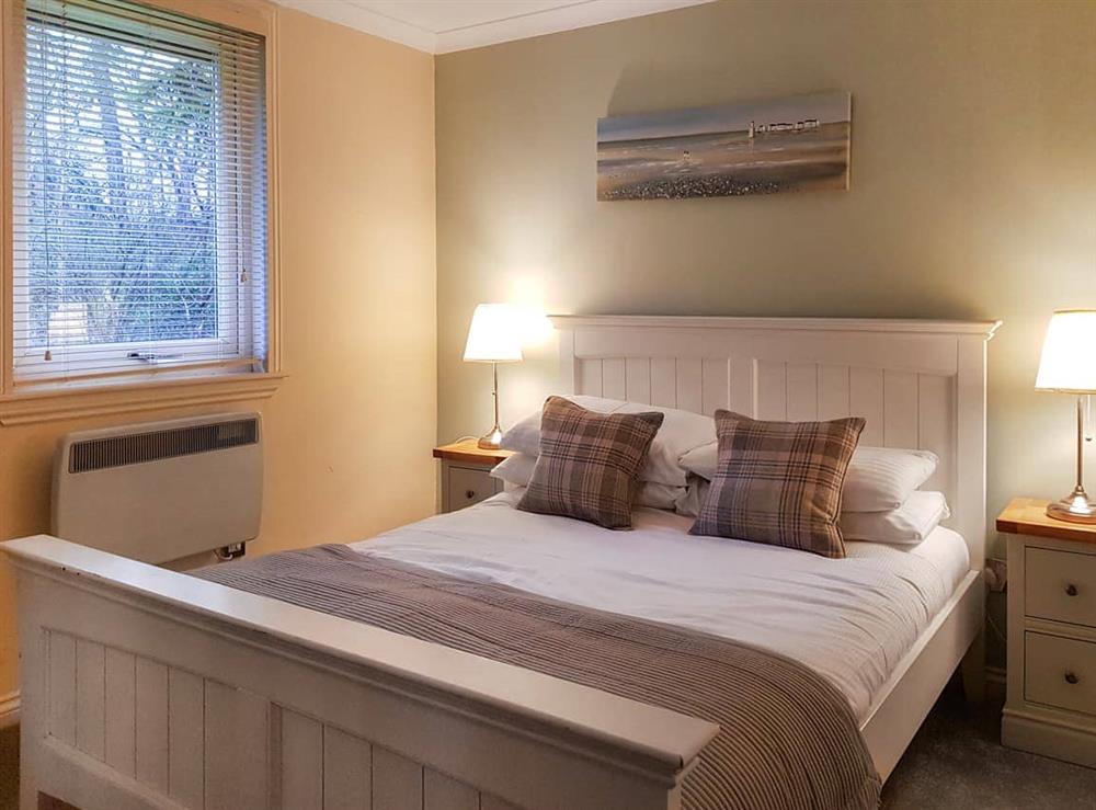 Double bedroom at Leven Lodge 2 in Loch Lomond, Dumbartonshire