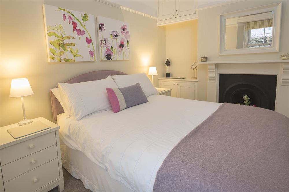 Double bedroom at Leylands in Allenhayes Road, Salcombe