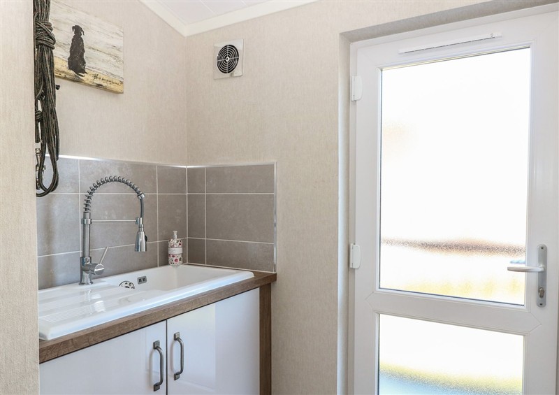Bathroom at Lifes a Beach, Bacton