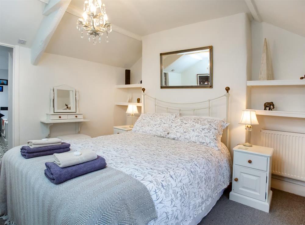 Double bedroom at Lilac Cottage in Brixham, Devon