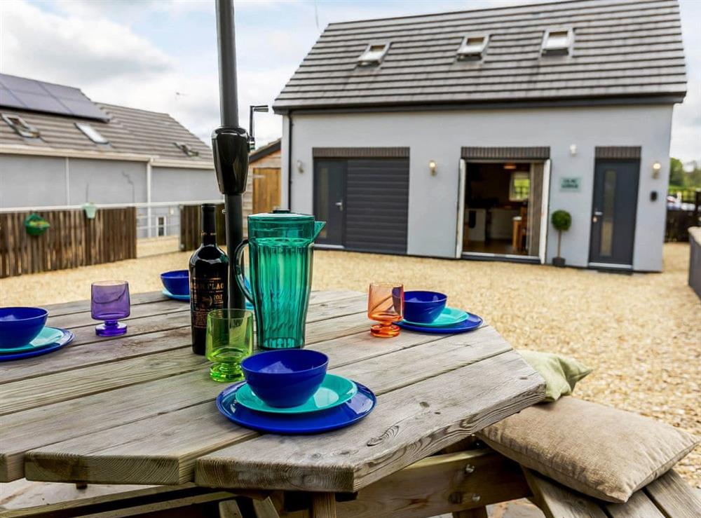Outdoor area at Lilac Lodge in Newnham, Gloucestershire