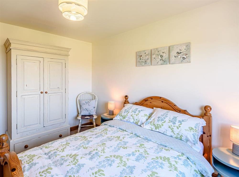 Double bedroom (photo 3) at Lilium Cottage in North Somercotes, Lincolnshire