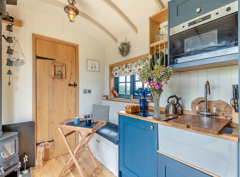 Open plan living space (photo 2) at Lillies Shepherd Hut in Nottingham, Leicestershire