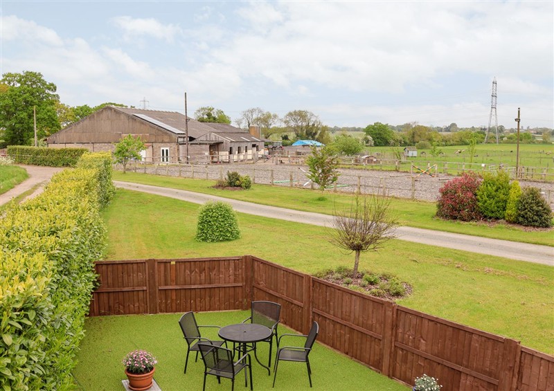 Enjoy the garden at Lilling Green, Lillings Ambo near Strensall