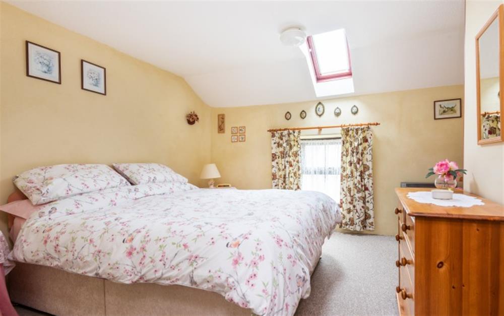 Kingsize double bedroom  at Lilliput in Falmouth