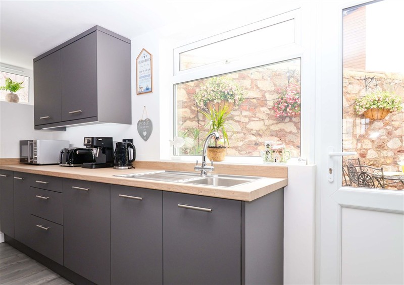 Kitchen (photo 4) at Lillys Cottage, Dawlish