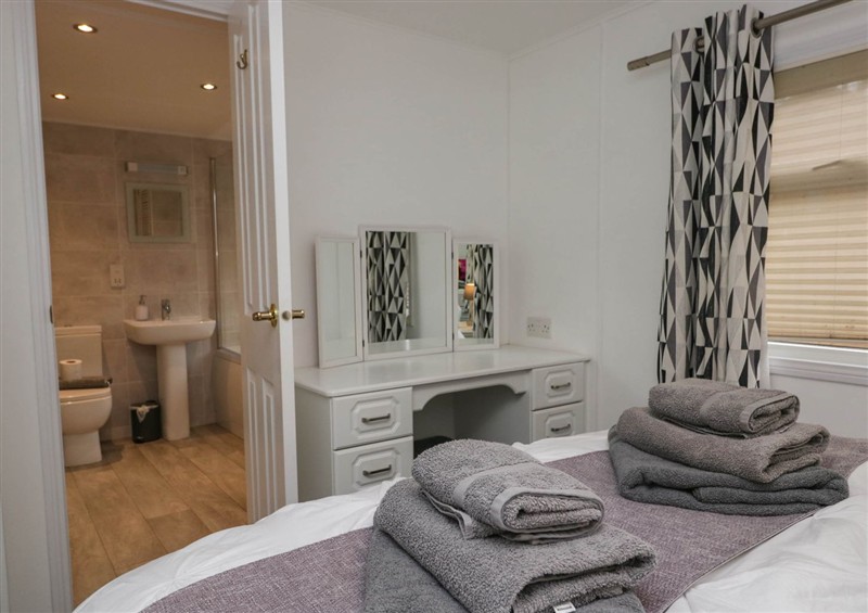 Bedroom at Lily Tarn, White Cross Bay near Troutbeck Bridge