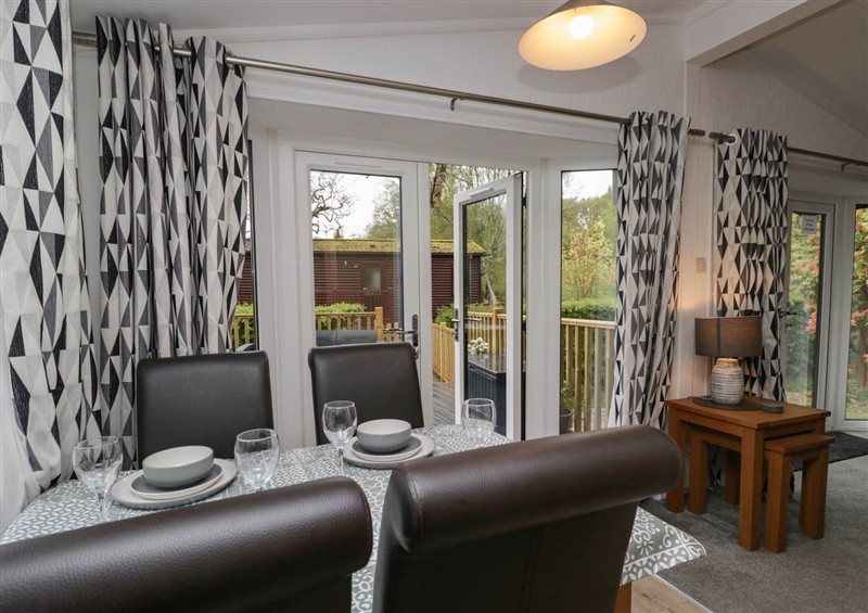 Enjoy the living room at Lily Tarn, White Cross Bay near Troutbeck Bridge