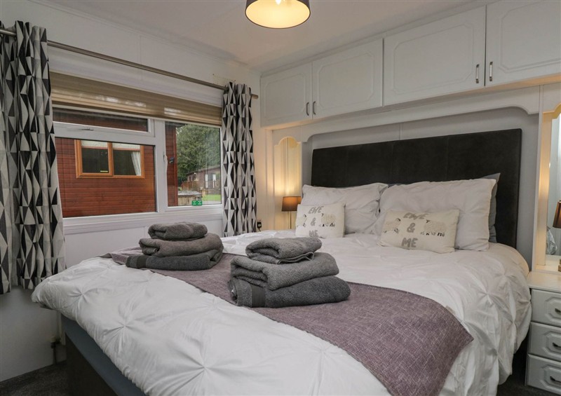 One of the bedrooms at Lily Tarn, White Cross Bay near Troutbeck Bridge