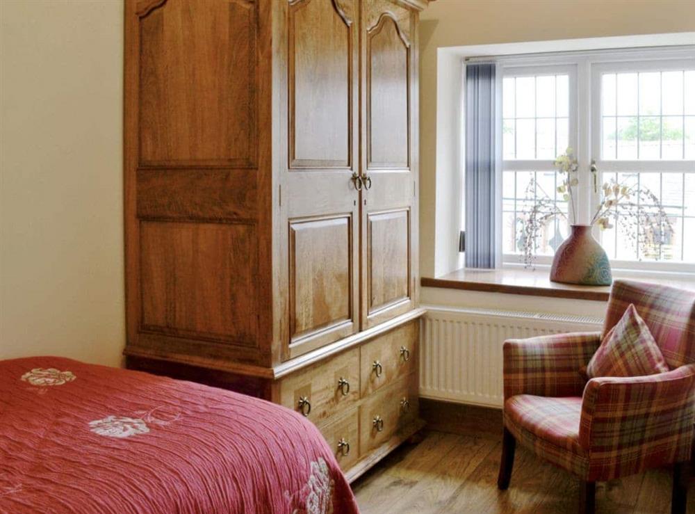 Single bedroom (photo 2) at Lily Vale Cottage in Pontarddulais, near Llanelli, West Glamorgan