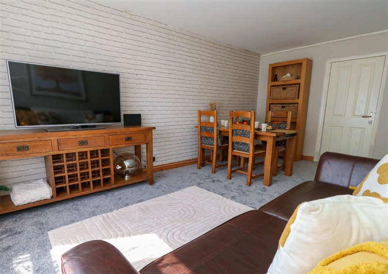 Inside at Lilys Pad, Weston