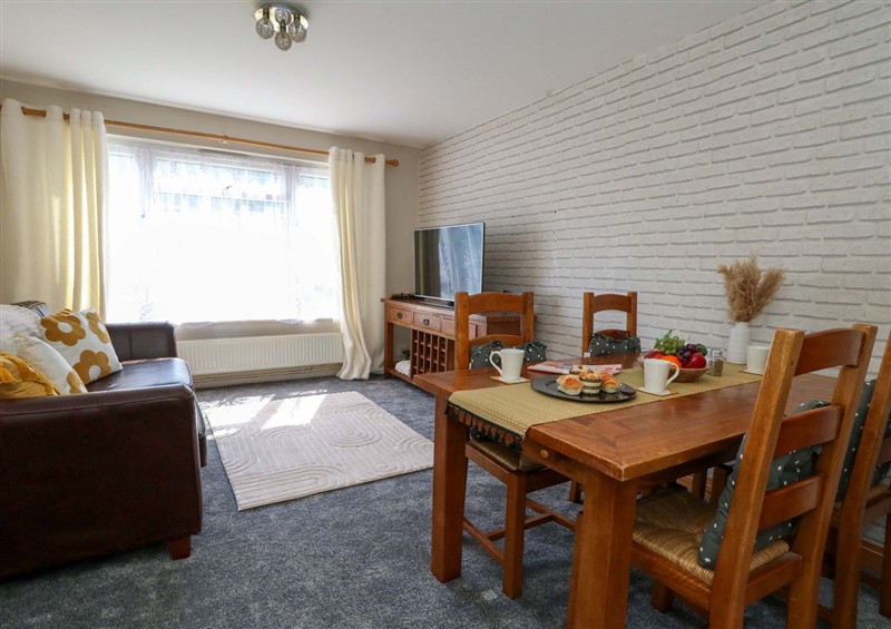 The living area at Lilys Pad, Weston