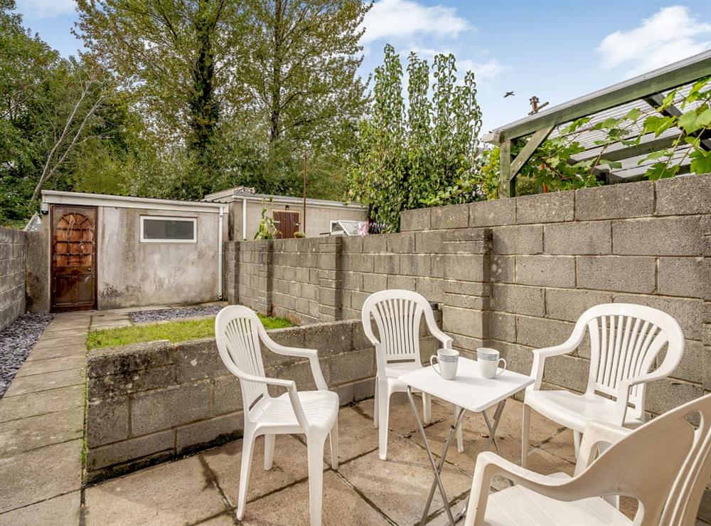 Outdoor area at Lime House in Gorseinon, Glamorgan, West Glamorgan