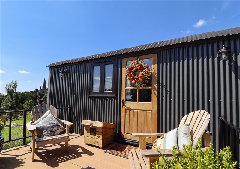 Outside at Limetree Luxury Glamping Southdown, Nottingham