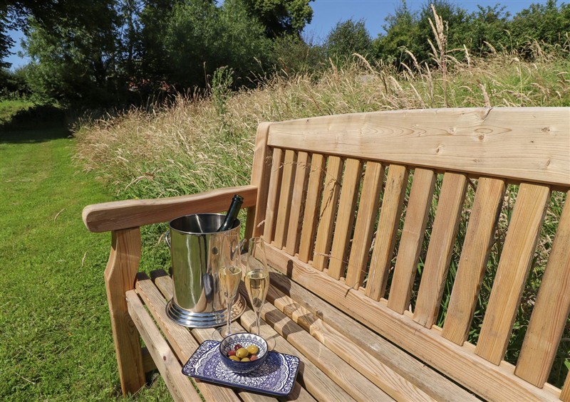 The garden in Limetree Luxury Glamping Southdown at Limetree Luxury Glamping Southdown, Nottingham
