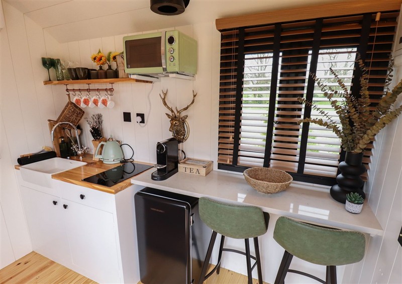 This is the kitchen at Limetree Luxury Glamping Southdown, Nottingham