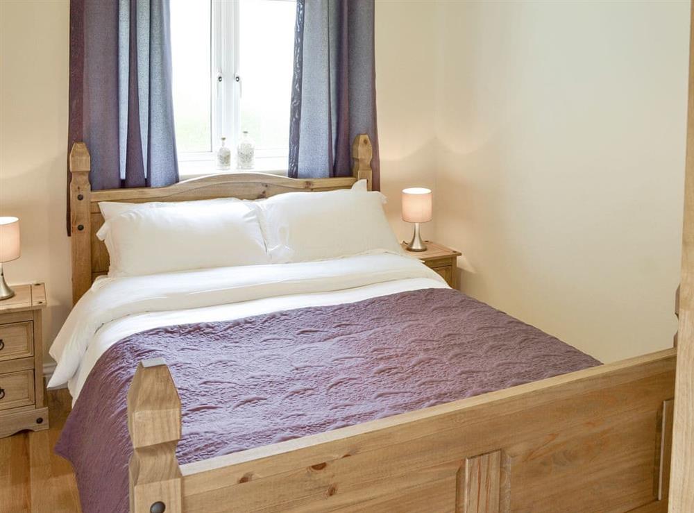 Relaxing double bedroom at Lindum Leys in Marazion, Cornwall