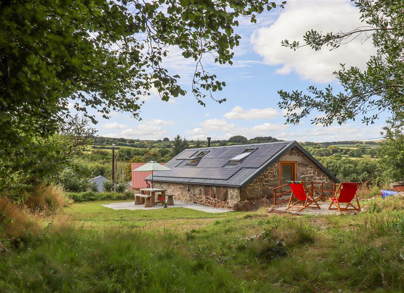 The setting of Lingcombe Barn