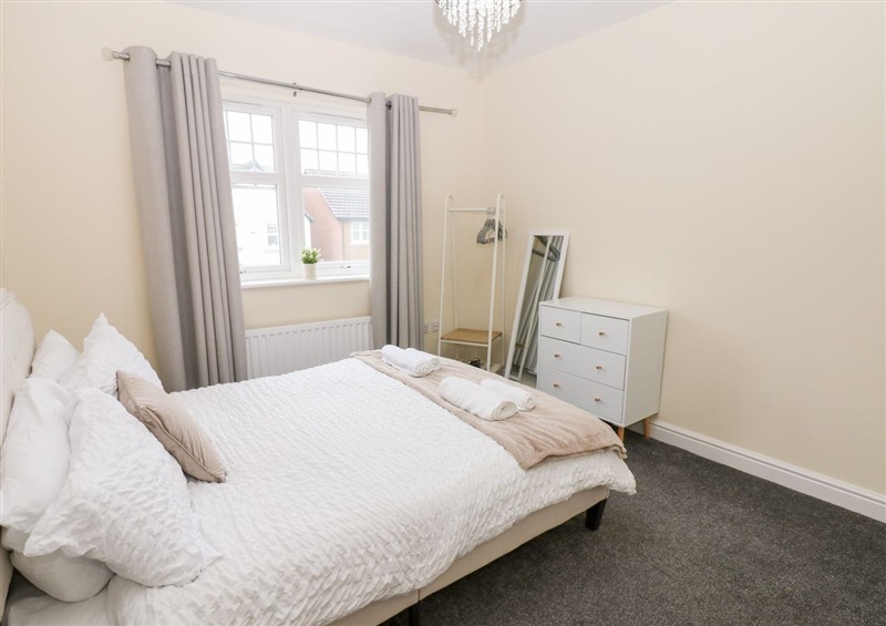 Bedroom (photo 2) at Lingla House, Frizington