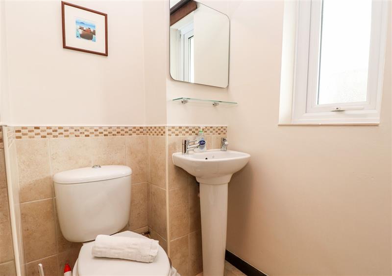 Bathroom at Lingmoor, Bowness-On-Windermere