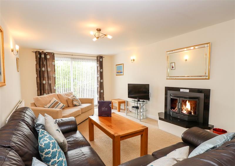 The living room at Lingmoor, Bowness-On-Windermere